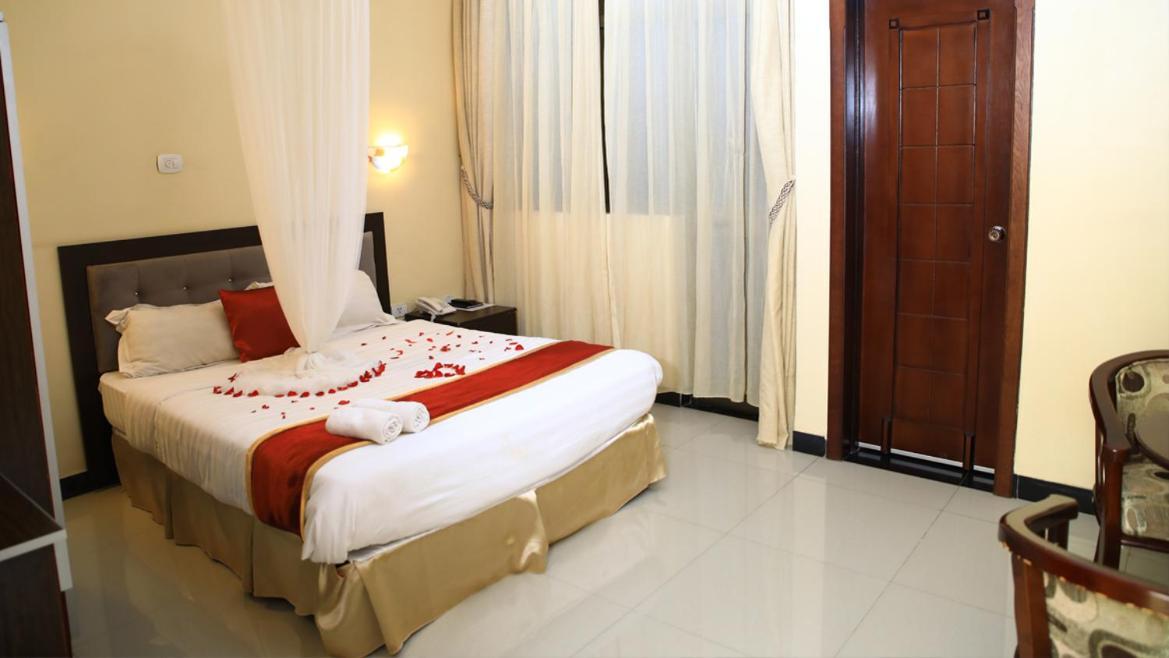 Lakemark Hotel And Tour Service Bahir Dar Dış mekan fotoğraf