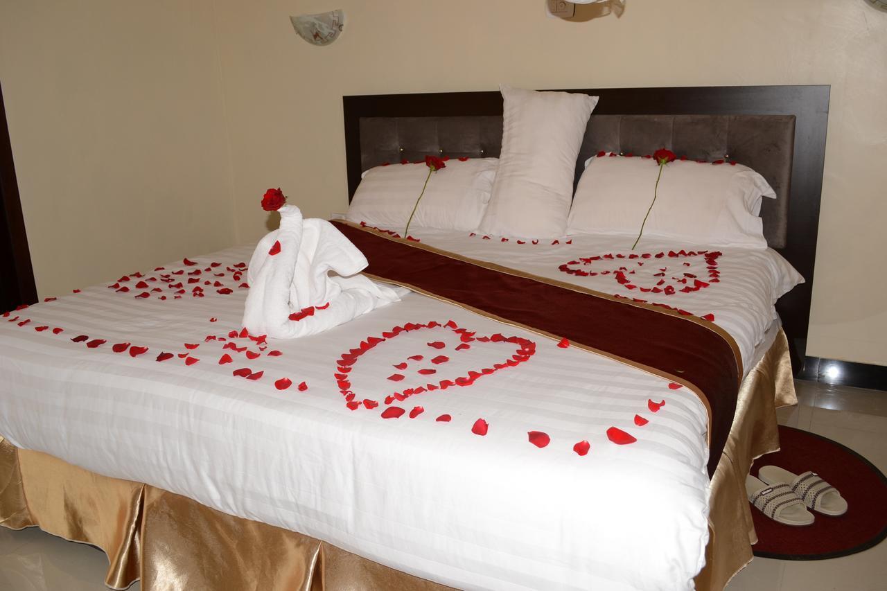 Lakemark Hotel And Tour Service Bahir Dar Dış mekan fotoğraf