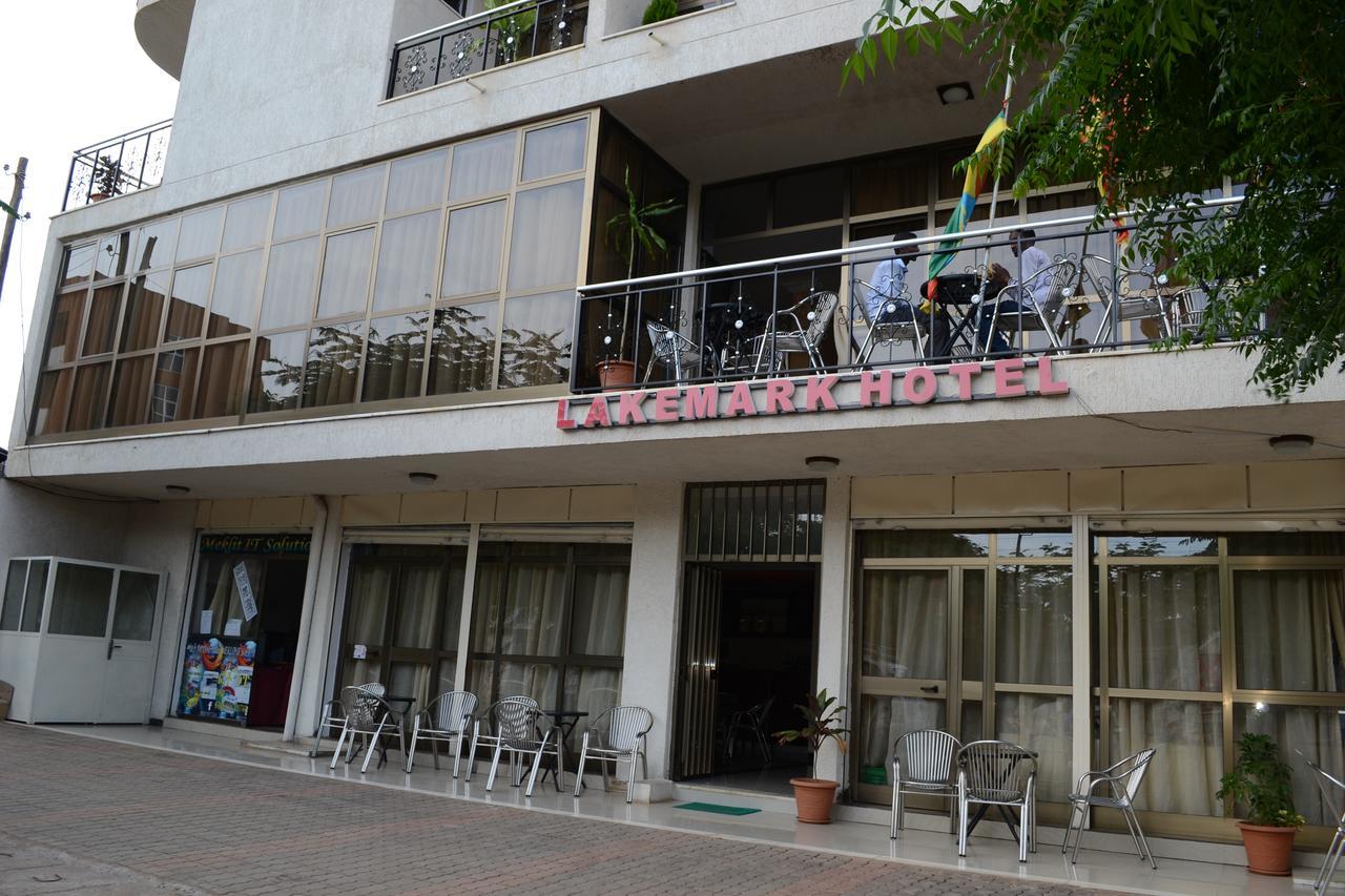 Lakemark Hotel And Tour Service Bahir Dar Dış mekan fotoğraf