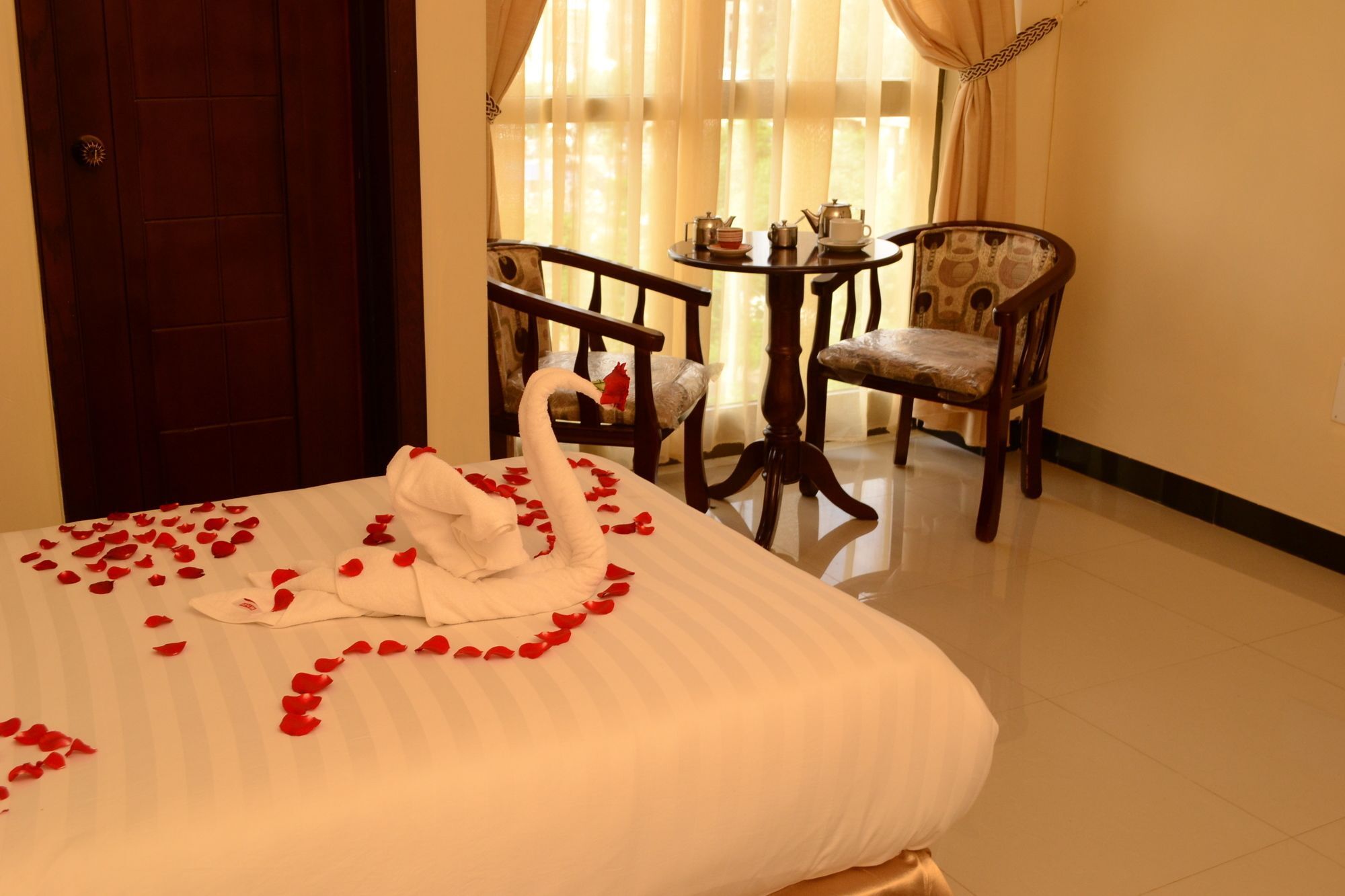 Lakemark Hotel And Tour Service Bahir Dar Dış mekan fotoğraf